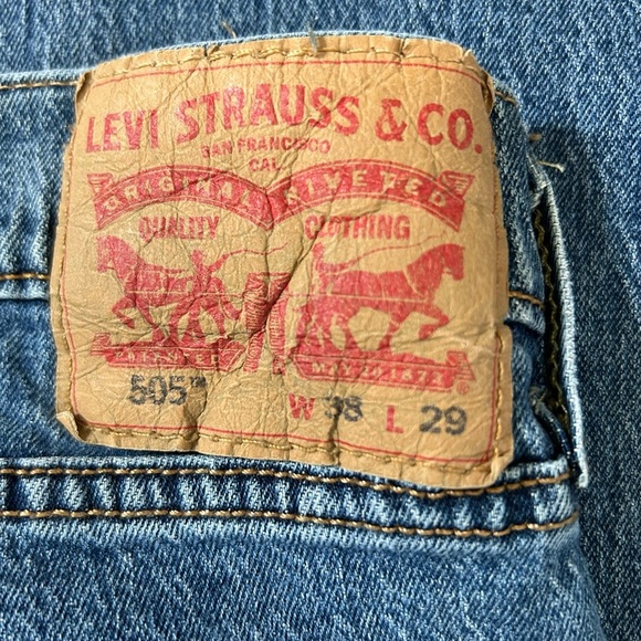Levi's 505 Blue Straight-Leg Jeans Classic Denim Sz 38/29 - Picture 3 of 7